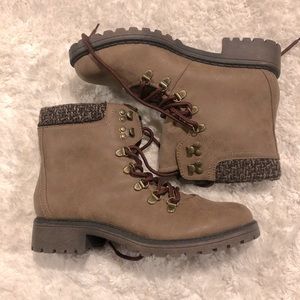 Lace up booties
